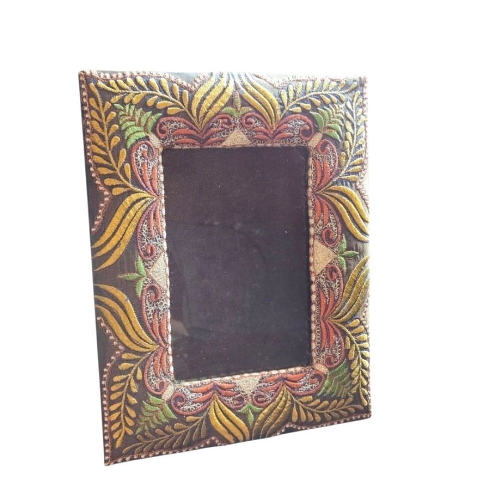 Embroidered Brown Satin‎ Covered Easel Back Tabletop 4"X6" Photo Frame 9.5"X7.5"